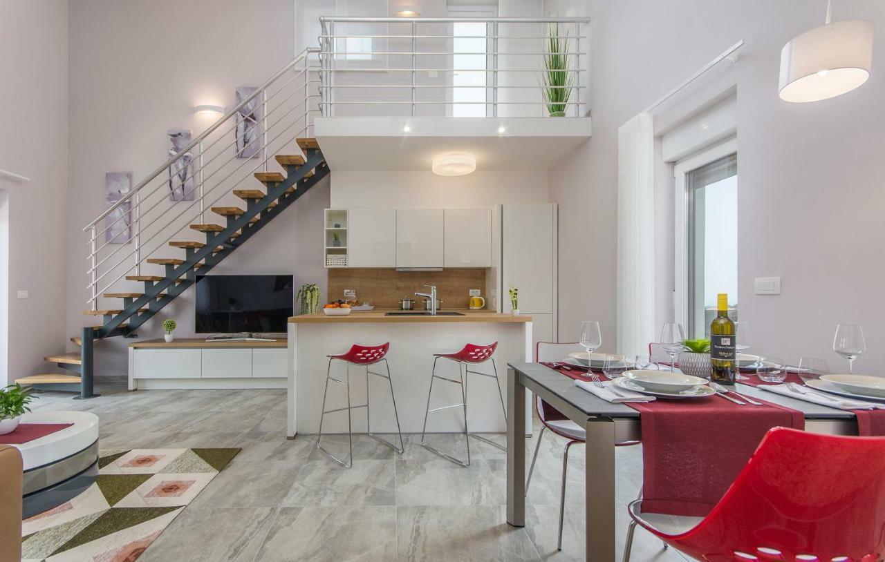 Apartment Lunne Новиград Экстерьер фото